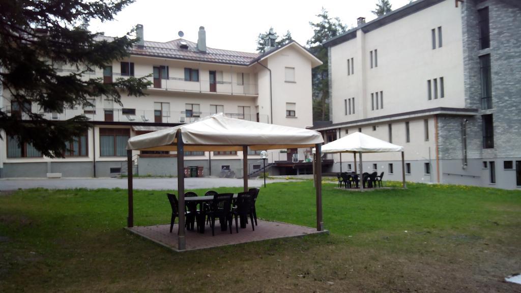Hotel Casa San Francesco Bardonecchia Zimmer foto