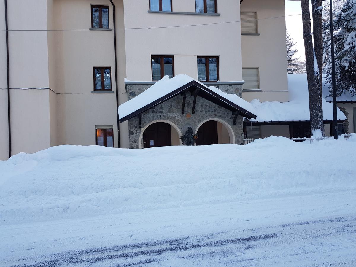 Hotel Casa San Francesco Bardonecchia Exterior foto